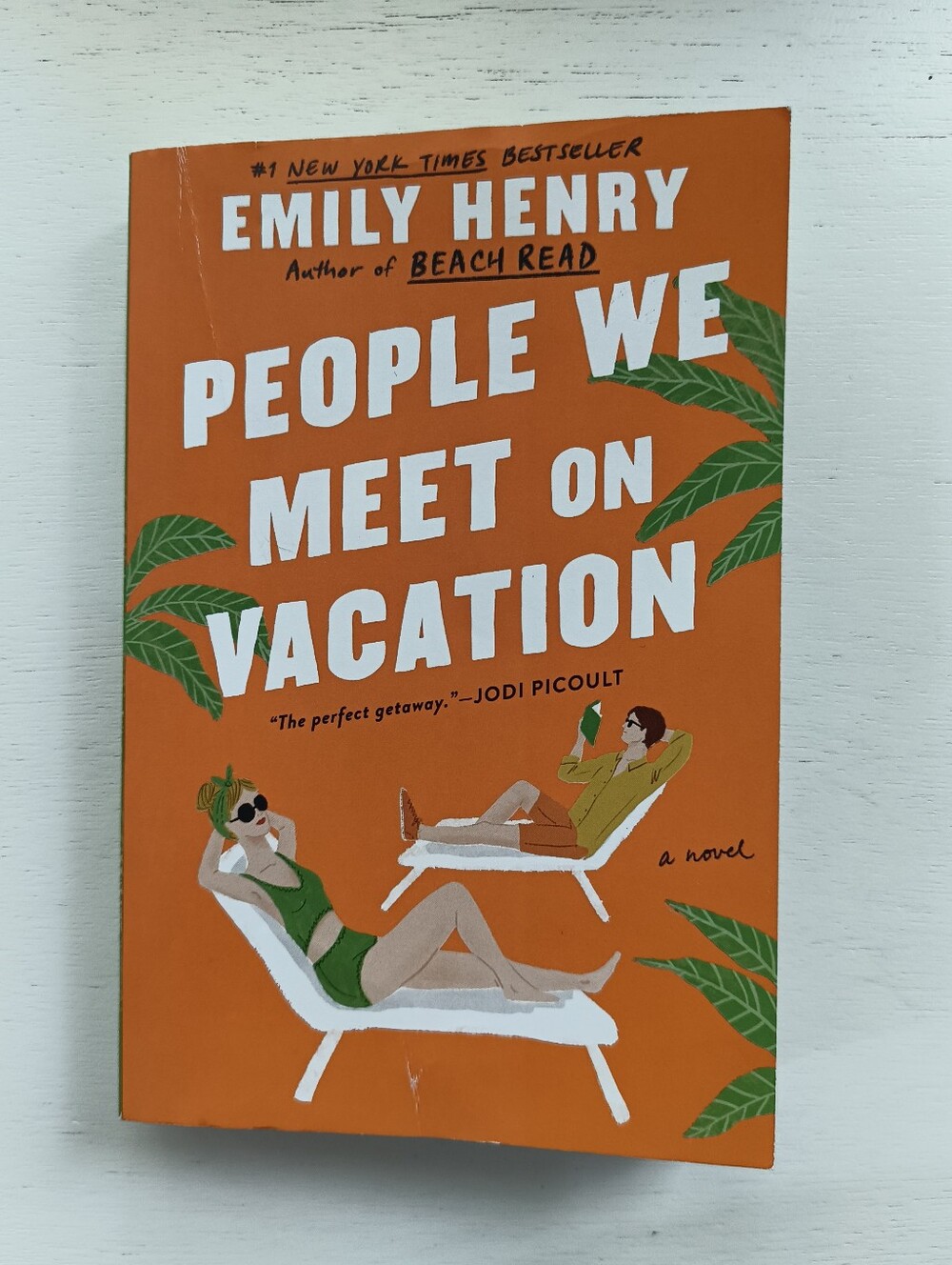 People We Meet On Vacation by Emily Henry (Paperback)